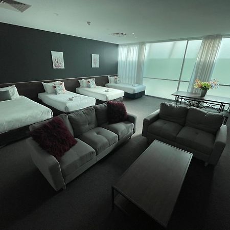 斯费拉公园套房会议酒店 阿德莱德 外观 照片