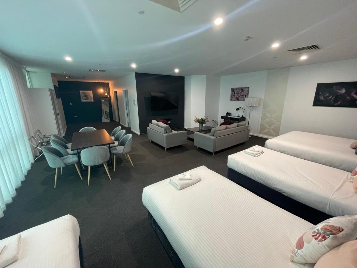 斯费拉公园套房会议酒店 阿德莱德 外观 照片